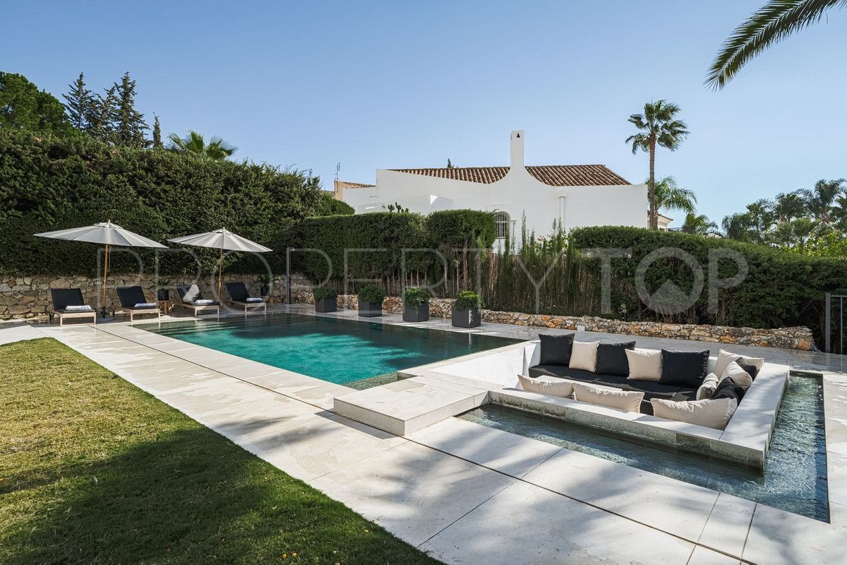 For sale 4 bedrooms villa in Marbella City