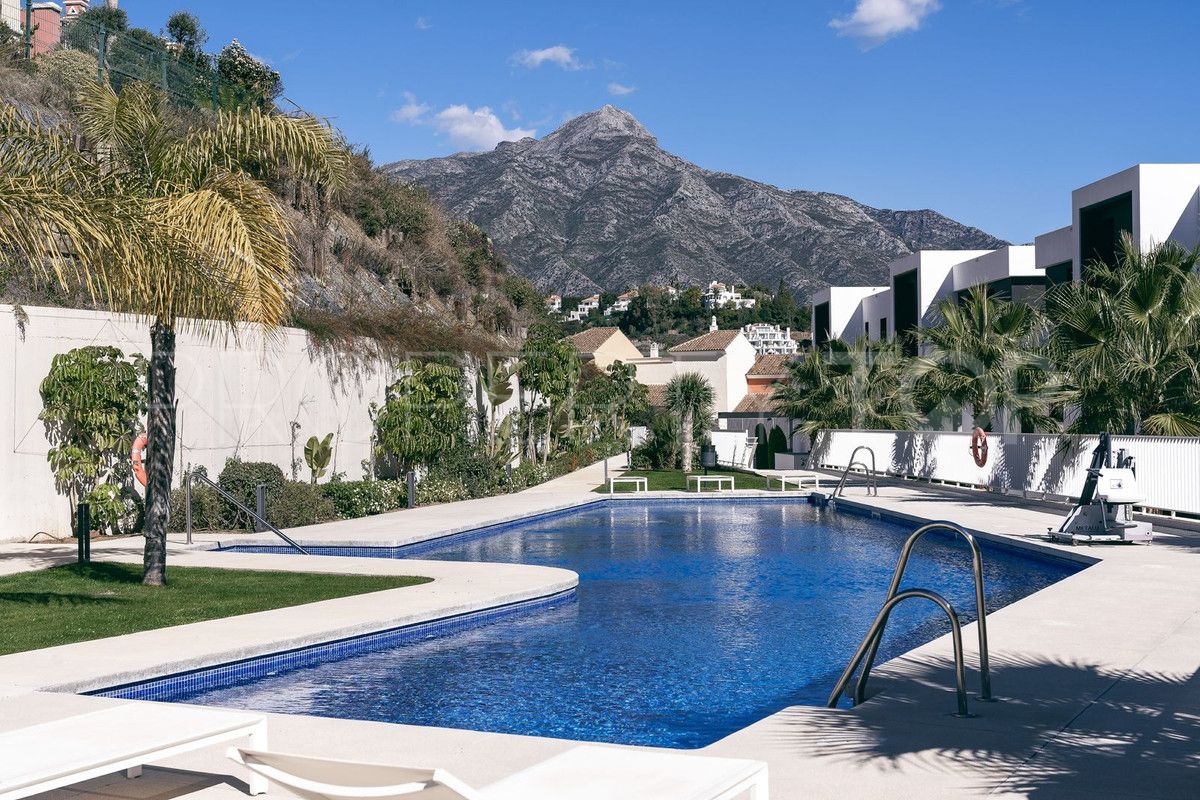 For sale ground floor apartment in Marbella City