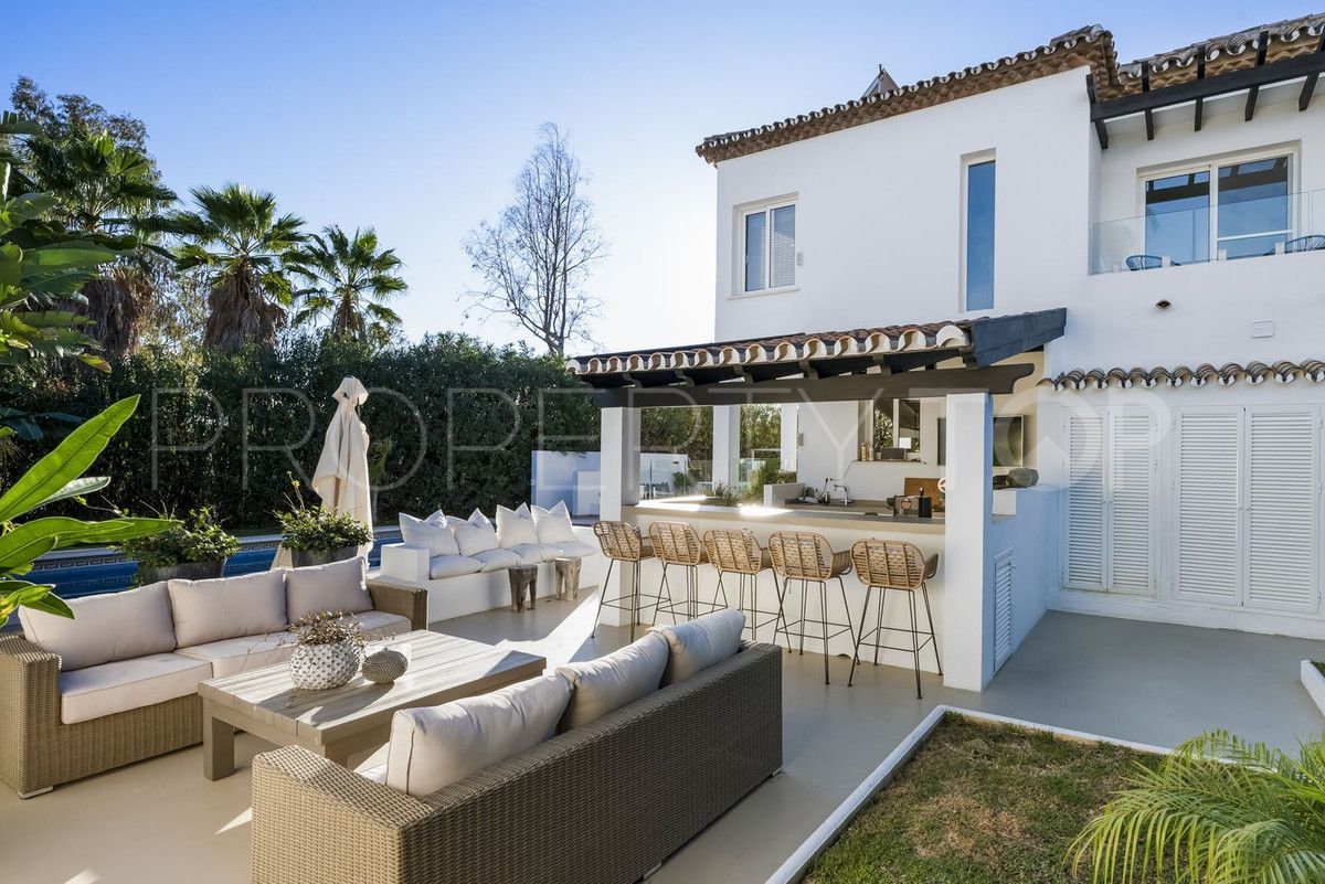 For sale Marbella City villa with 4 bedrooms