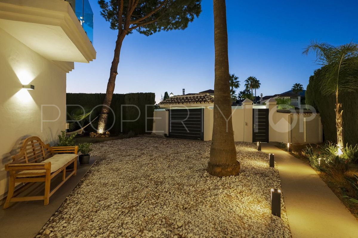 For sale Marbella City villa with 4 bedrooms