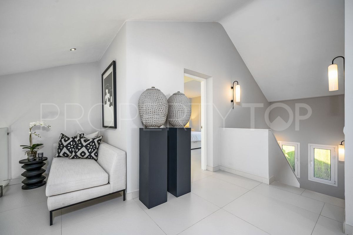 For sale Marbella City villa with 4 bedrooms