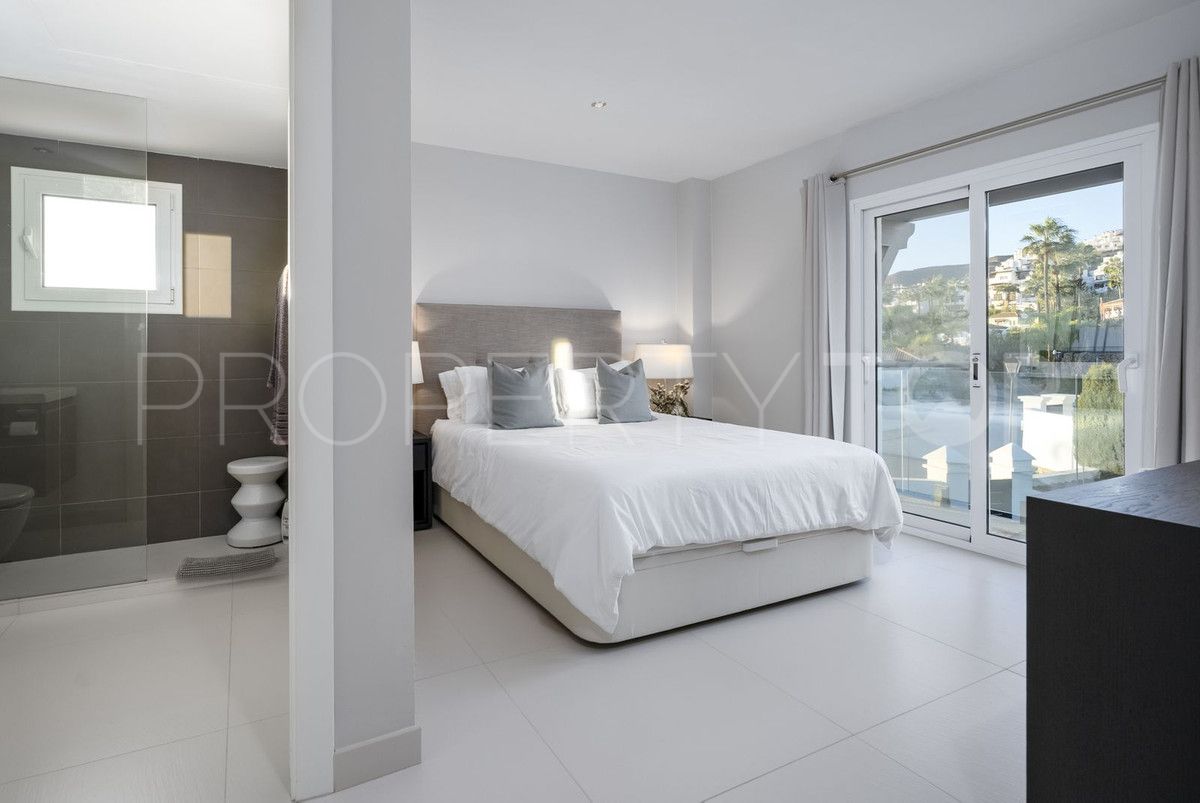 For sale Marbella City villa with 4 bedrooms