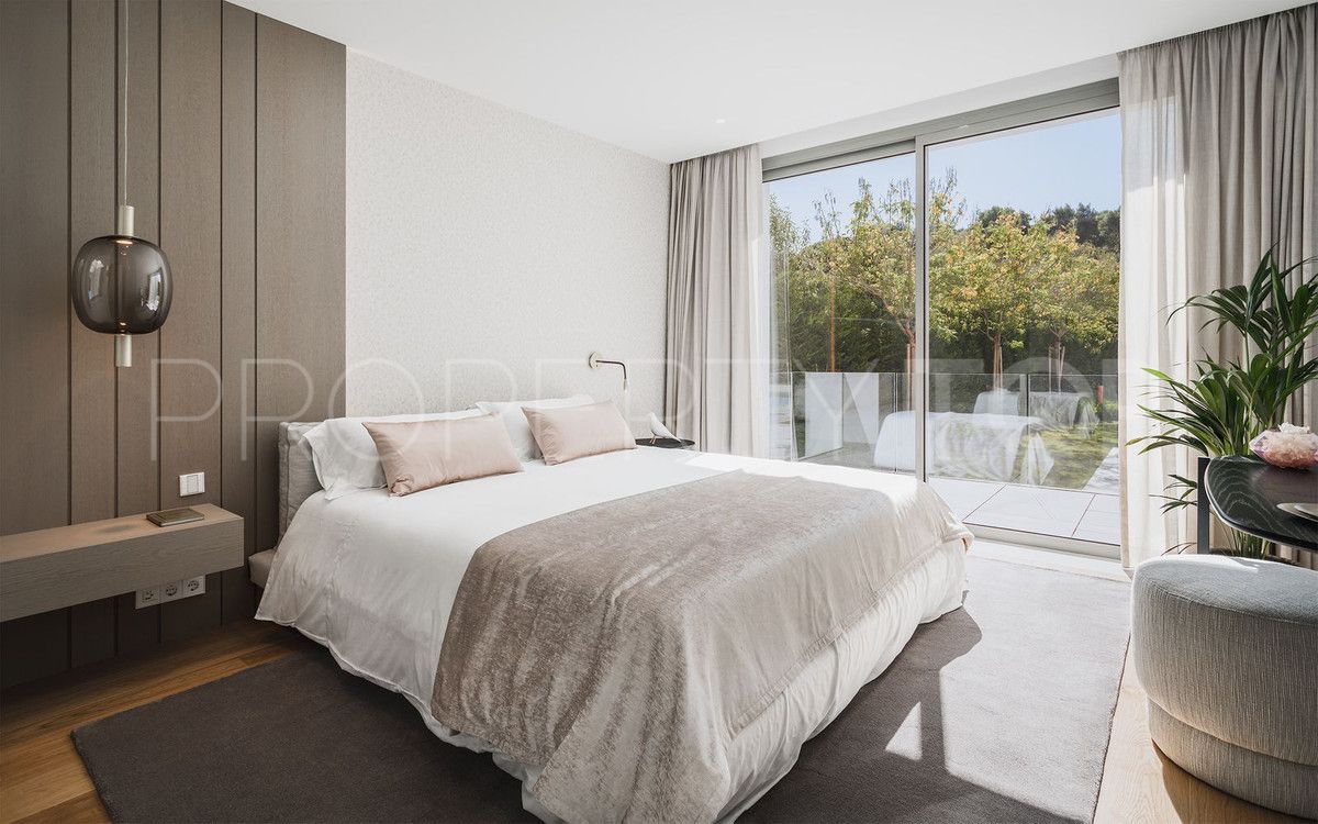 Villa en venta en New Golden Mile con 4 dormitorios