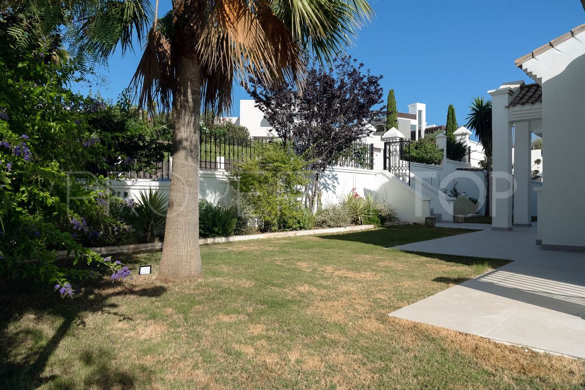 Villa en venta en Marbella Ciudad