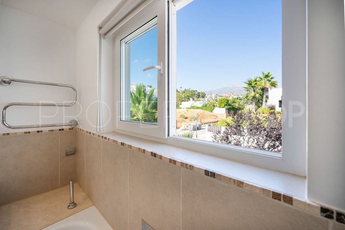 Buy Marbella City villa