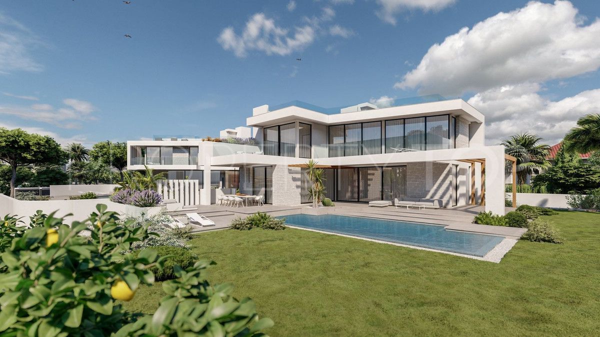 Villa en venta con 6 dormitorios en Marbella Ciudad