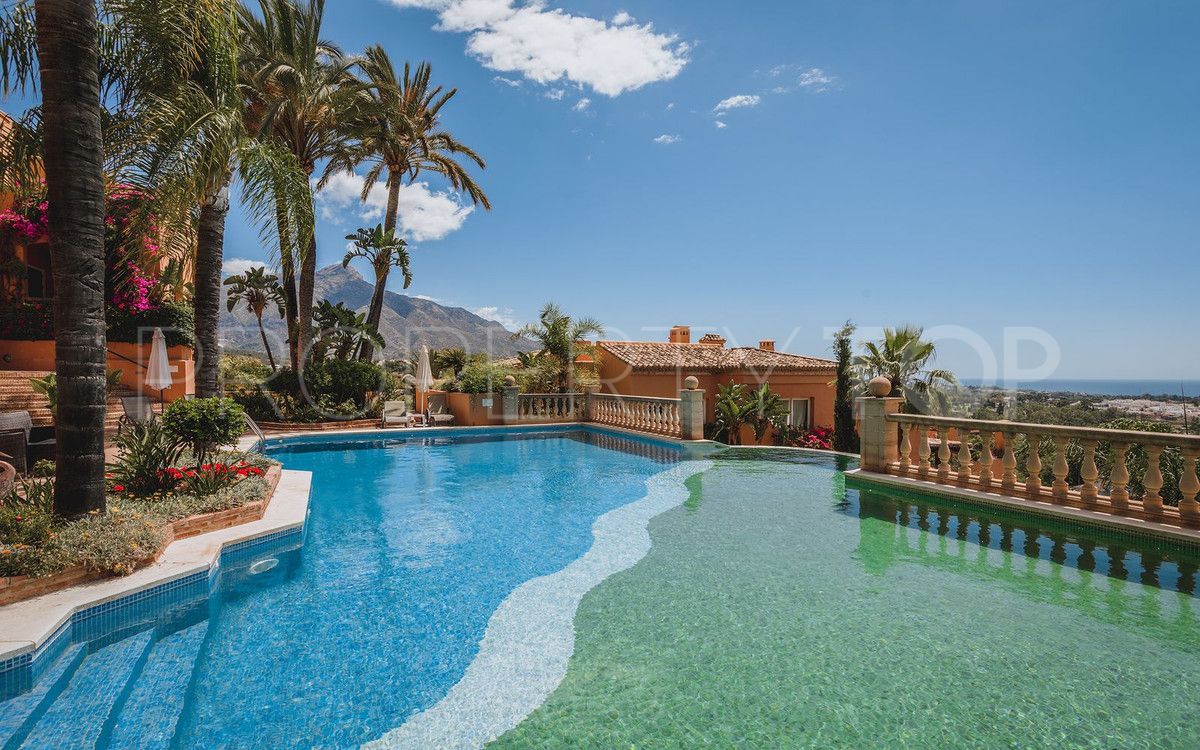 3 bedrooms Marbella City penthouse for sale