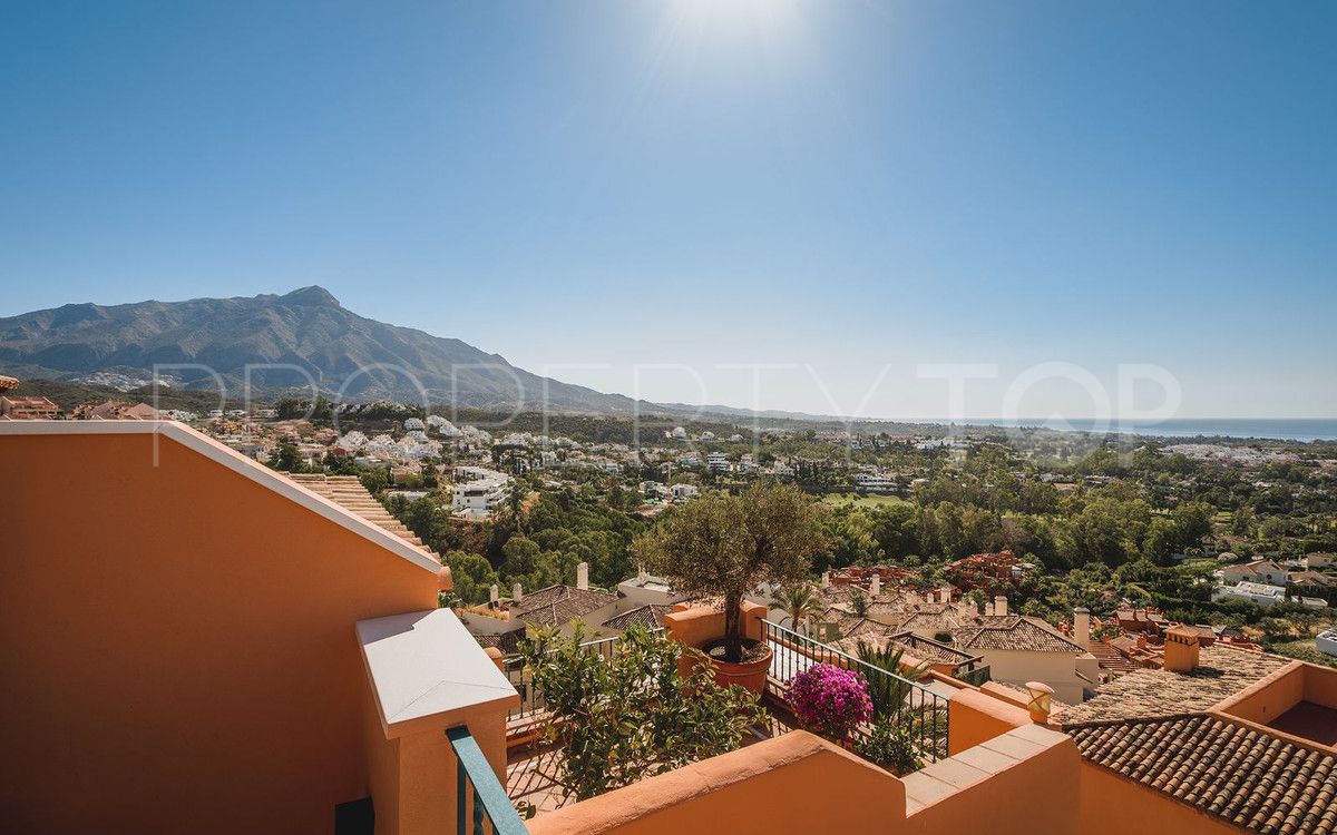 3 bedrooms Marbella City penthouse for sale