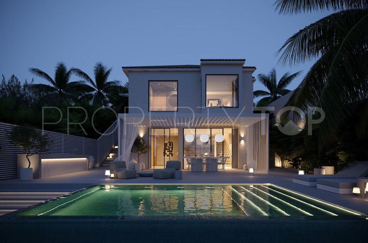 Marbella City 5 bedrooms villa for sale