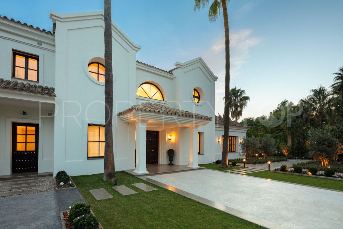 For sale Marbella Golden Mile villa with 6 bedrooms