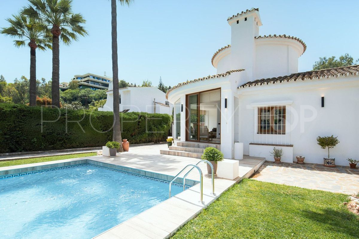 Se vende villa en Marbella Ciudad