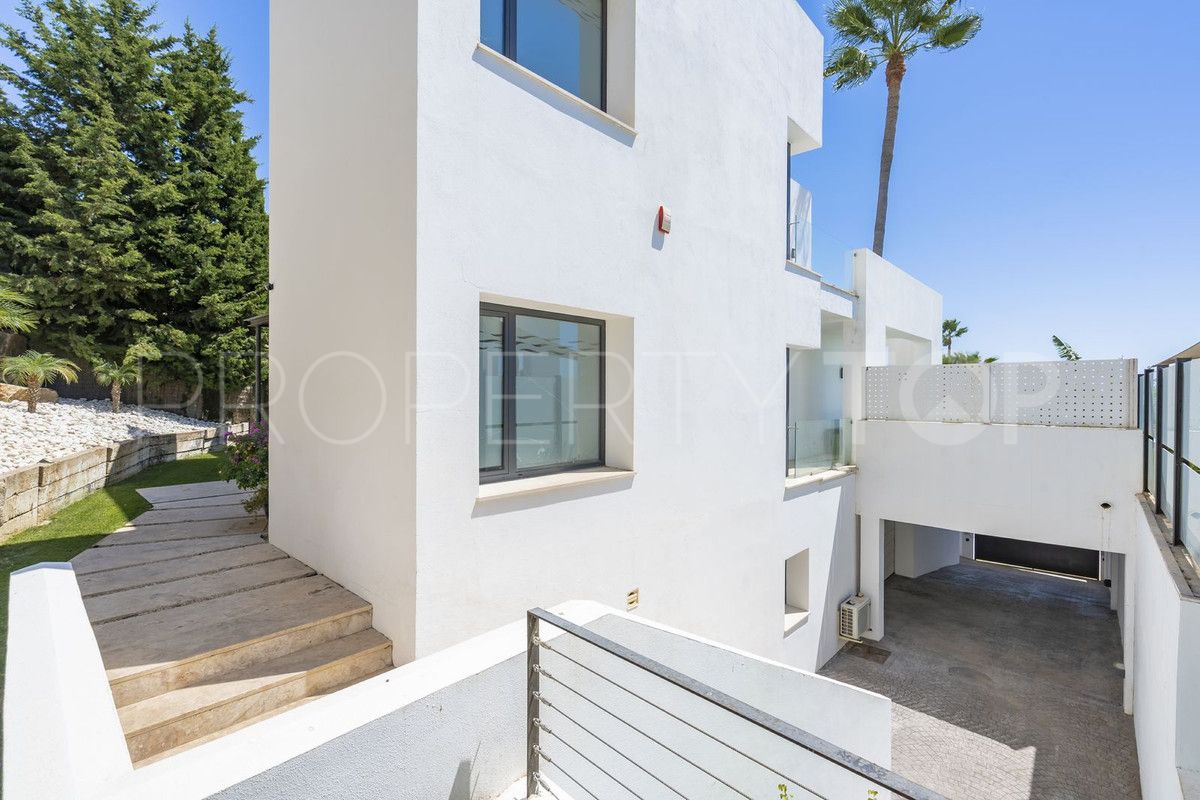 Comprar villa en Benahavis de 5 dormitorios