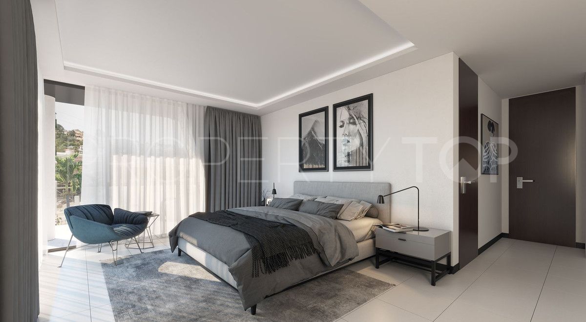 Villa de 4 dormitorios en venta en Marbella Ciudad