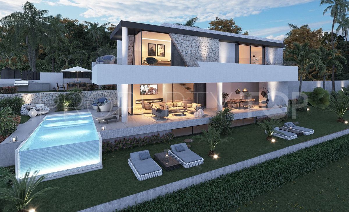 Villa de 4 dormitorios en venta en Marbella Ciudad