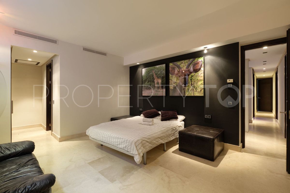 Villa de 5 dormitorios en venta en Istan