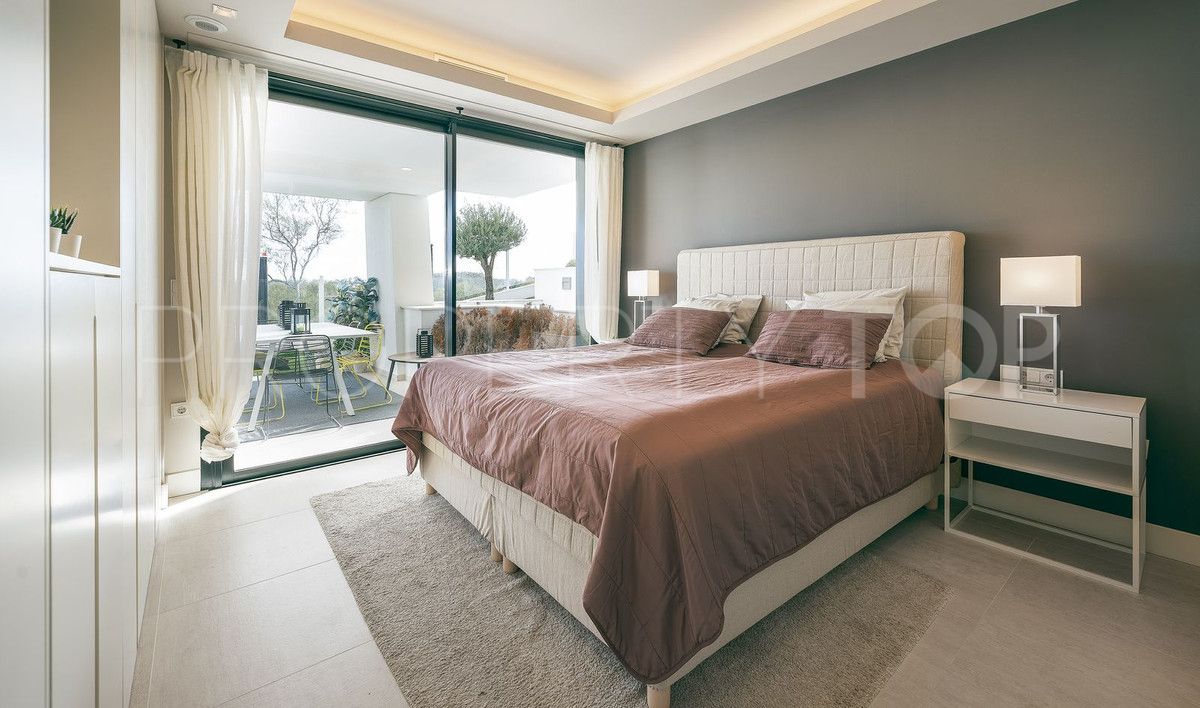 For sale ground floor apartment in Marbella City with 3 bedrooms