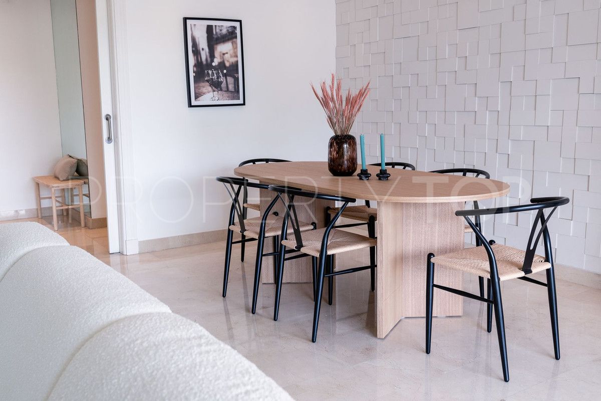 Nueva Andalucia, apartamento planta baja en venta con 3 dormitorios