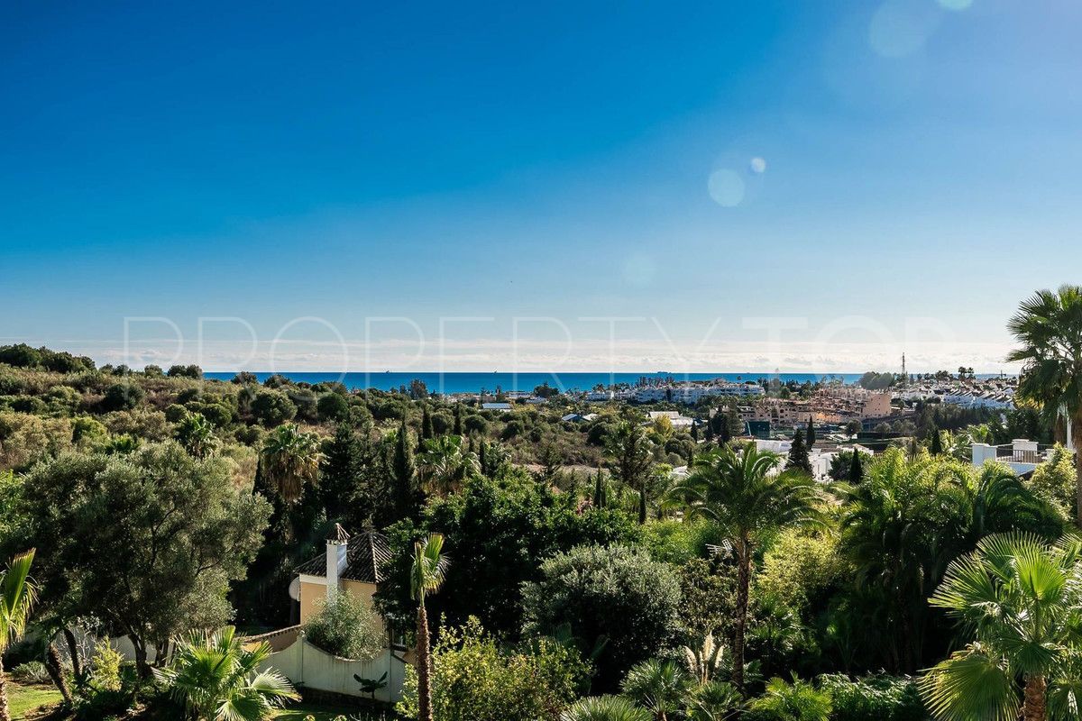 Villa in Benahavis | 16BR, 16BA, 1.337m², 7.100m² plot, €9.5M