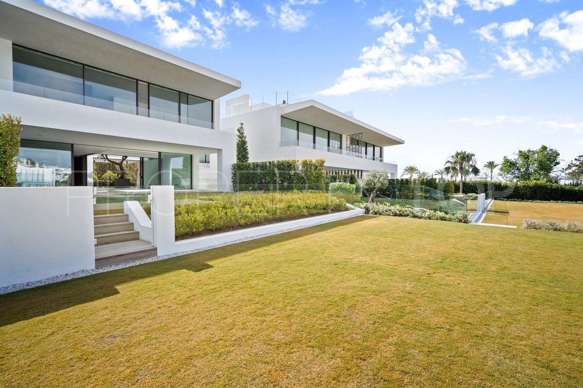 Se vende villa con 4 dormitorios en Marbella Golden Mile