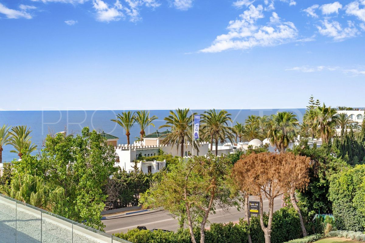 Se vende villa con 4 dormitorios en Marbella Golden Mile