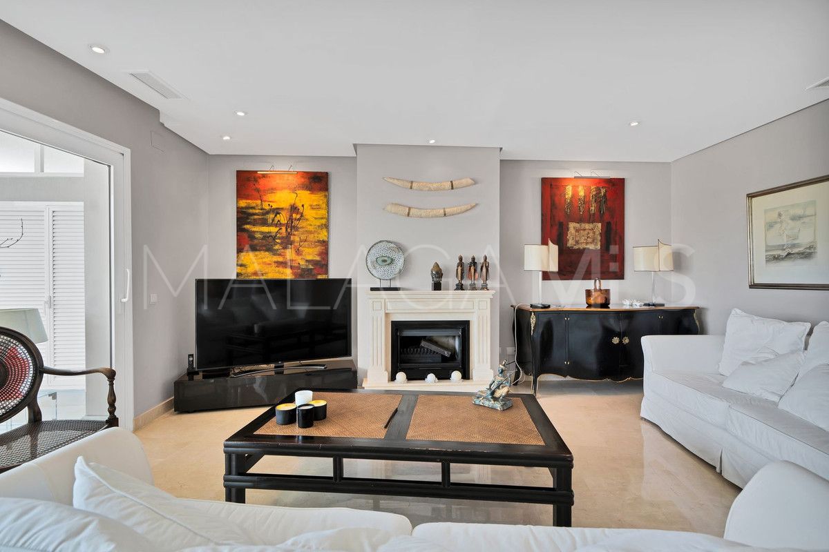 Nueva Andalucia, Ático with 3 bedrooms for sale