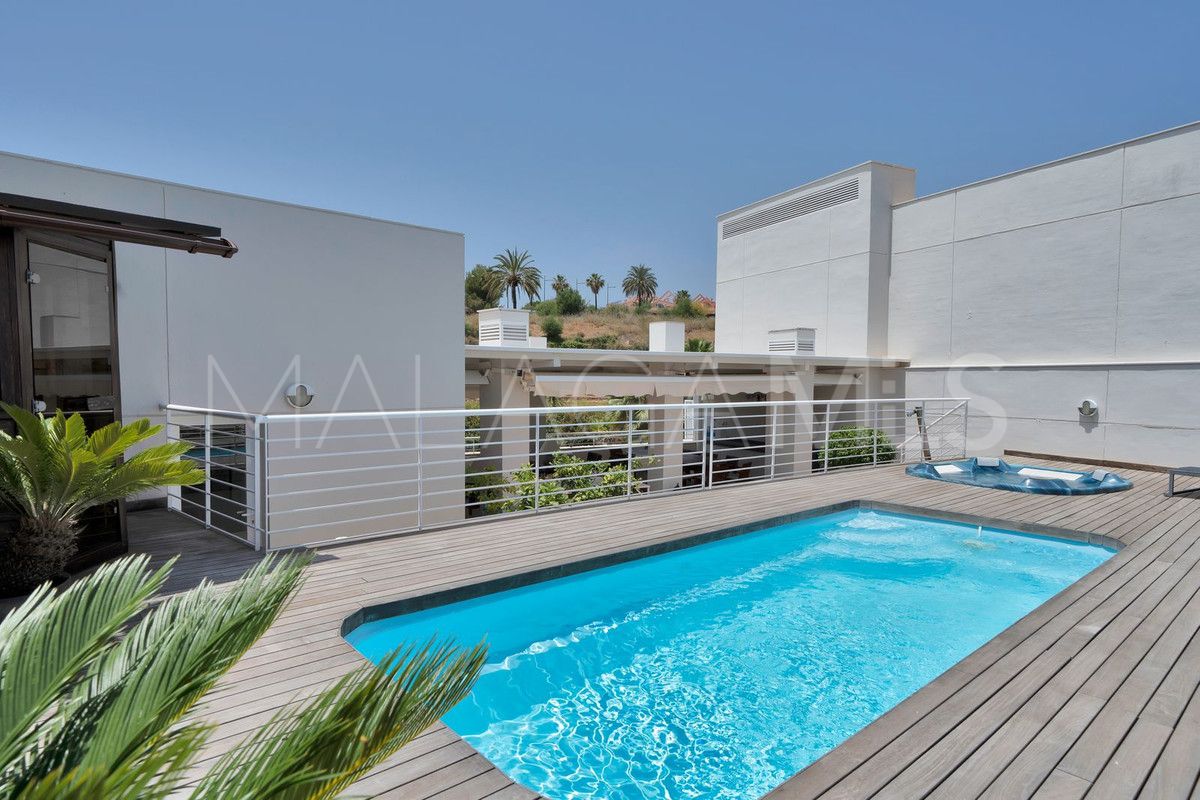 Buy Nueva Andalucia penthouse