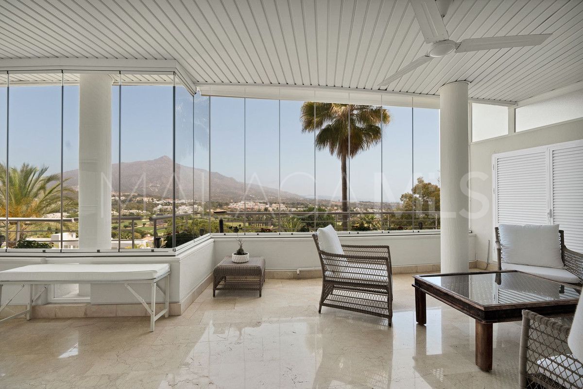 Nueva Andalucia, Ático with 3 bedrooms for sale