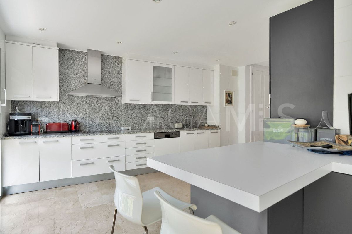 Nueva Andalucia, Ático with 3 bedrooms for sale