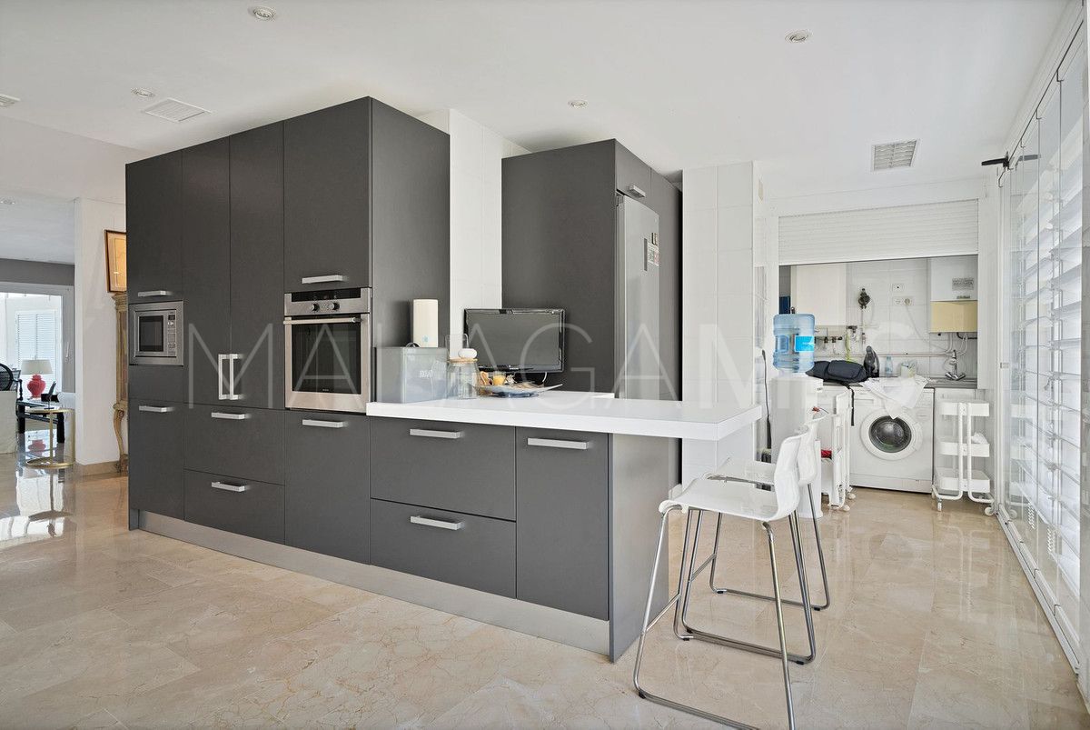 Nueva Andalucia, Ático with 3 bedrooms for sale