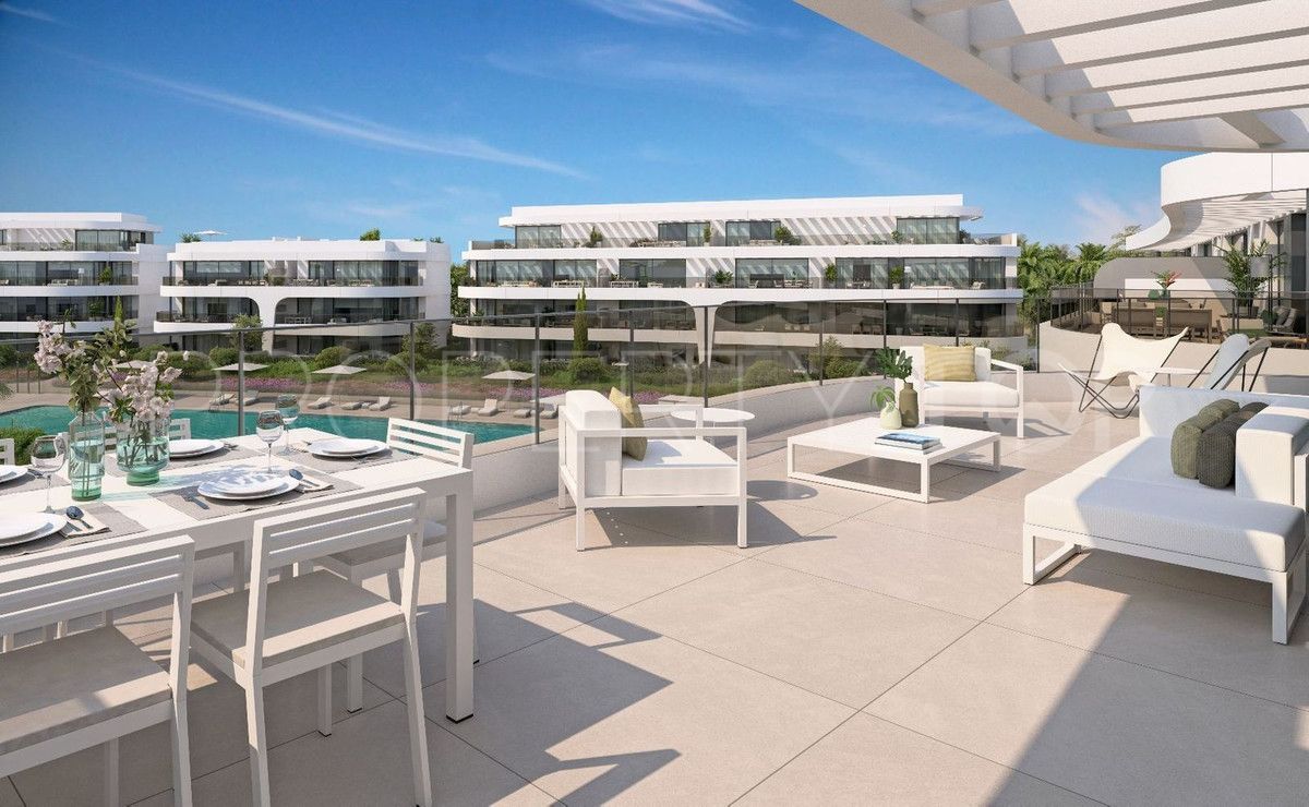 Apartamento planta baja de 3 dormitorios en venta en Estepona