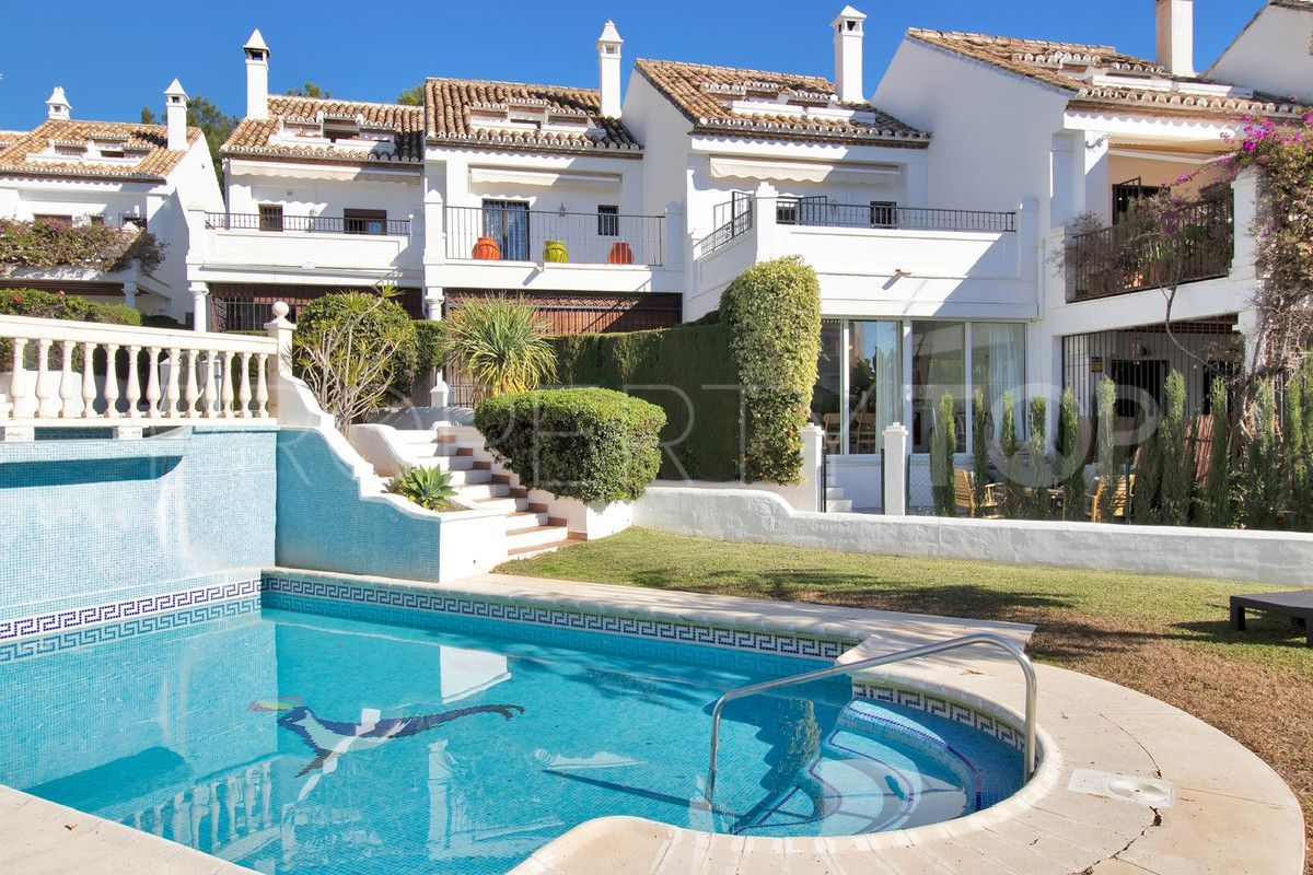 For sale Marbella Golden Mile town house with 3 bedrooms