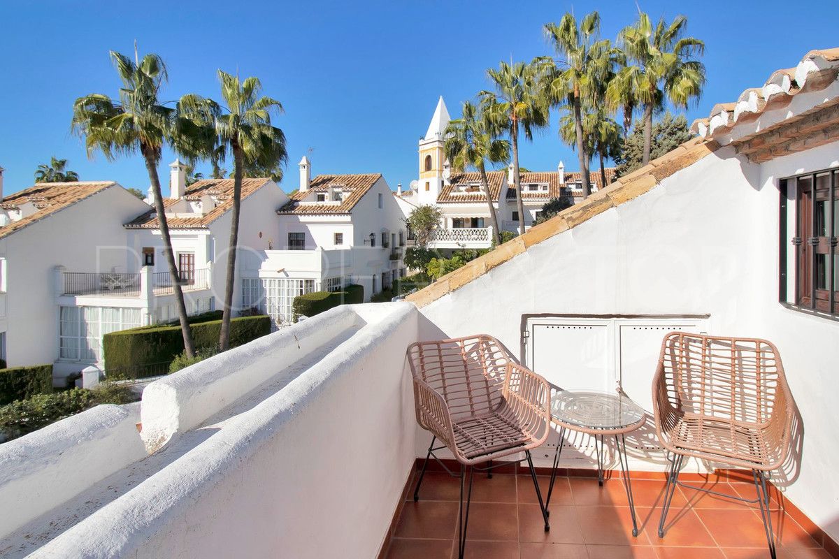 For sale Marbella Golden Mile town house with 3 bedrooms