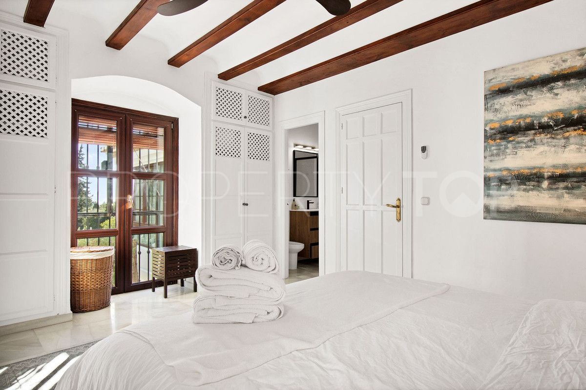 For sale Marbella Golden Mile town house with 3 bedrooms