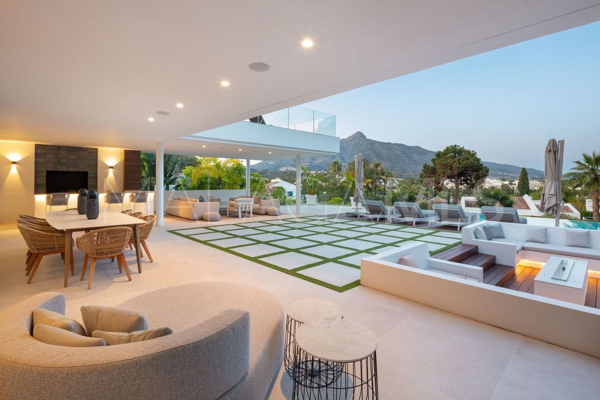 Nueva Andalucia, villa de 5 bedrooms a la venta