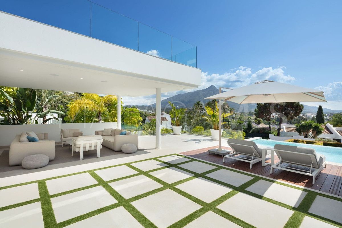 Nueva Andalucia, villa de 5 bedrooms a la venta