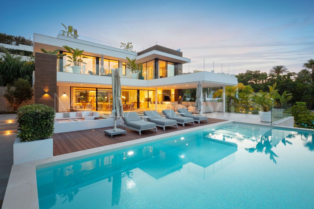 Nueva Andalucia, villa de 5 bedrooms a la venta
