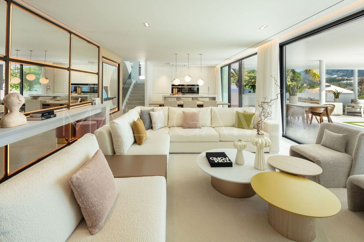 Nueva Andalucia, villa de 5 bedrooms a la venta