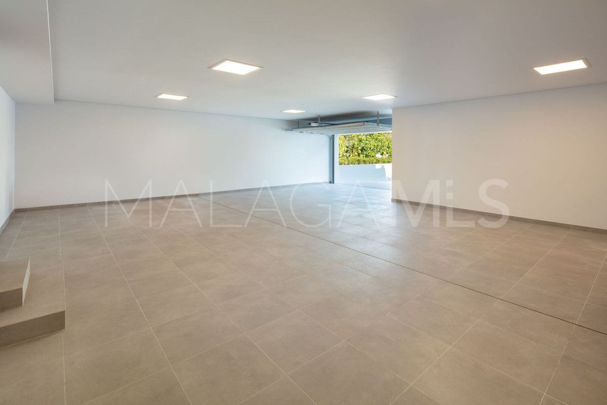 Nueva Andalucia, villa de 5 bedrooms a la venta