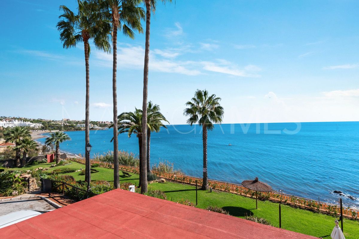 Maison de ville for sale in Estepona