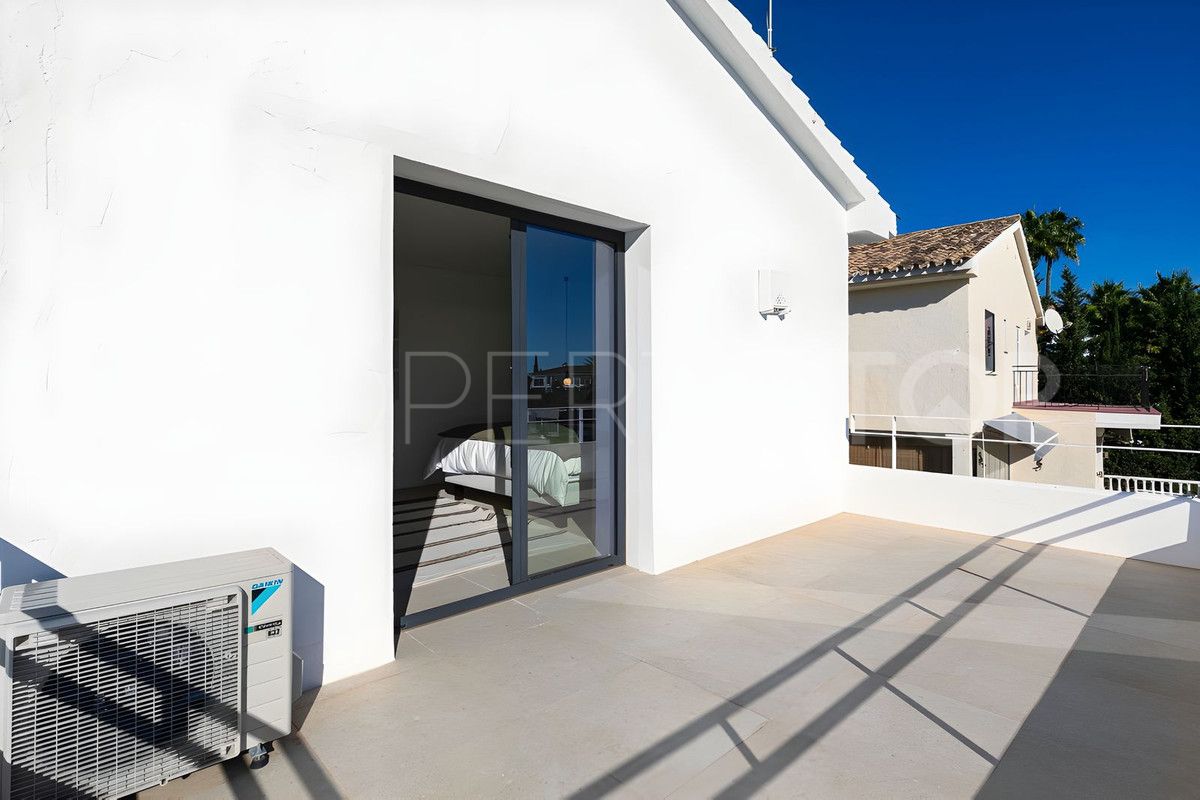 Villa en venta en Benahavis