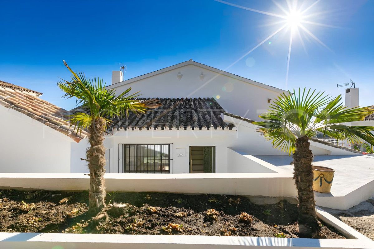 Villa en venta en Benahavis