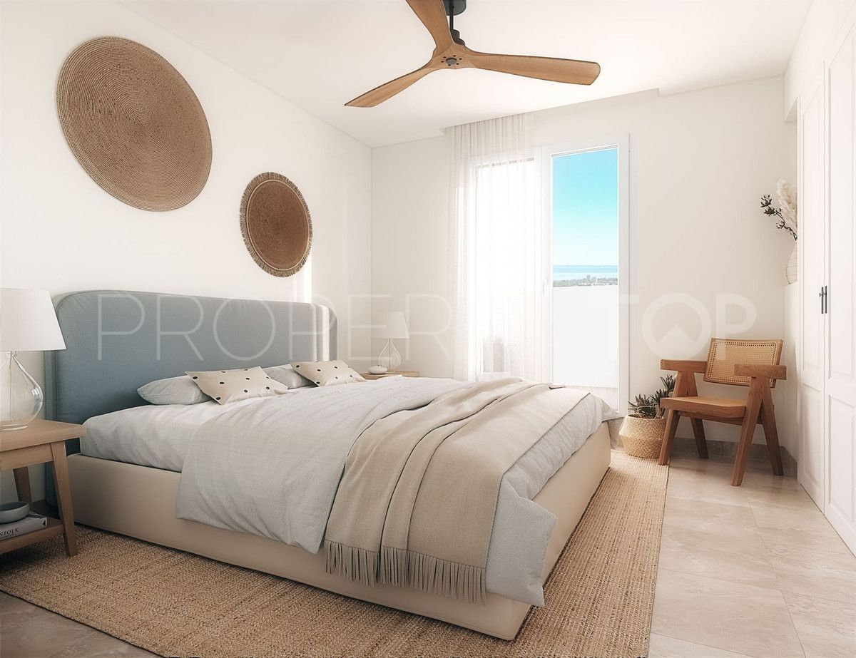 Nueva Andalucia 2 bedrooms penthouse for sale