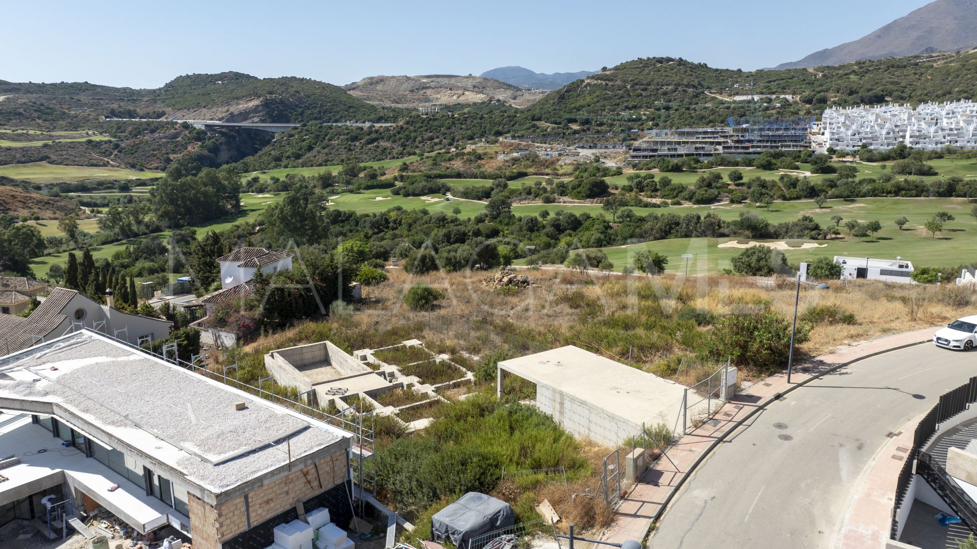 Terrain for sale in Estepona