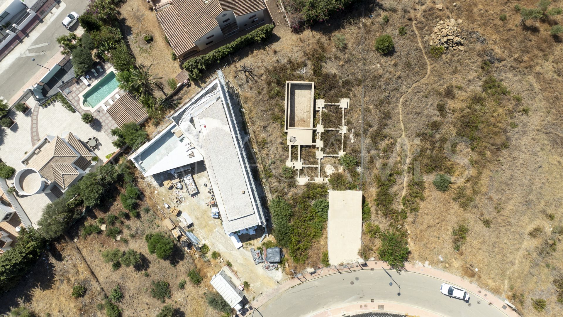 Terrain for sale in Estepona