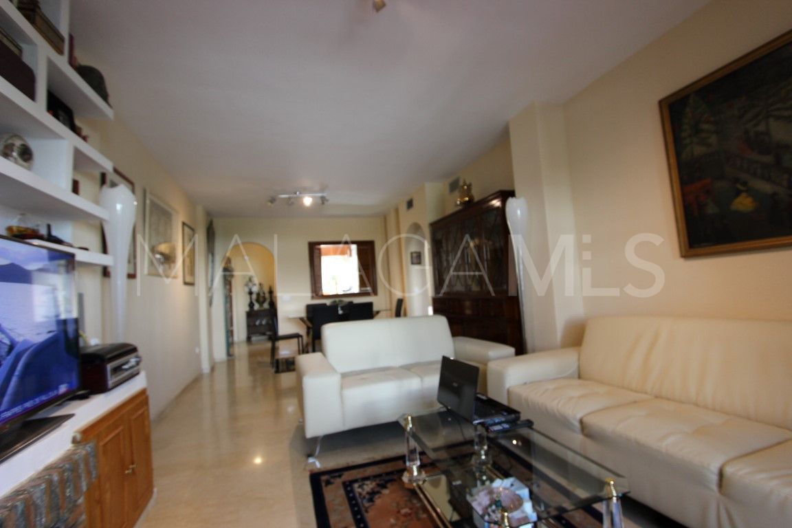 Apartment for sale in Estepona