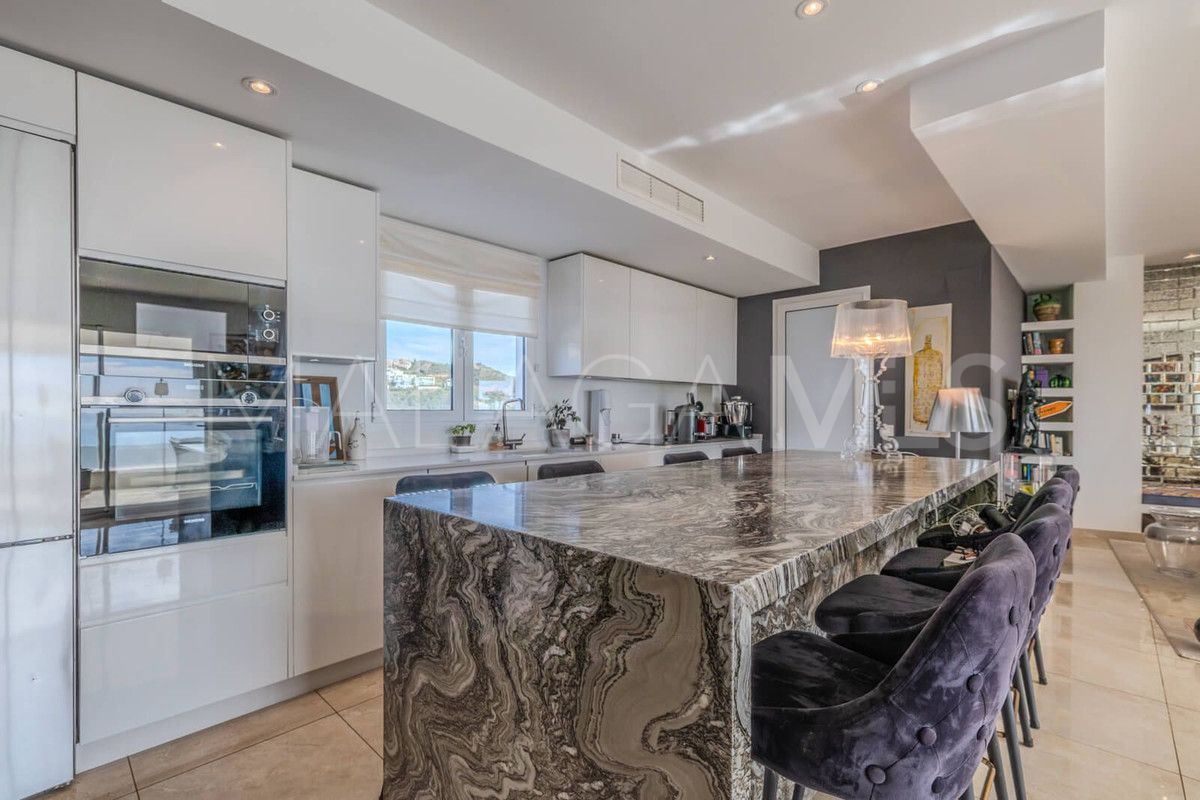 For sale Los Monteros 2 bedrooms apartment