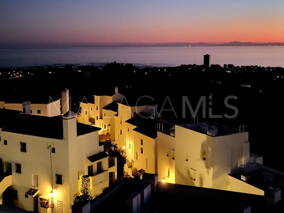 For sale Los Monteros 2 bedrooms apartment