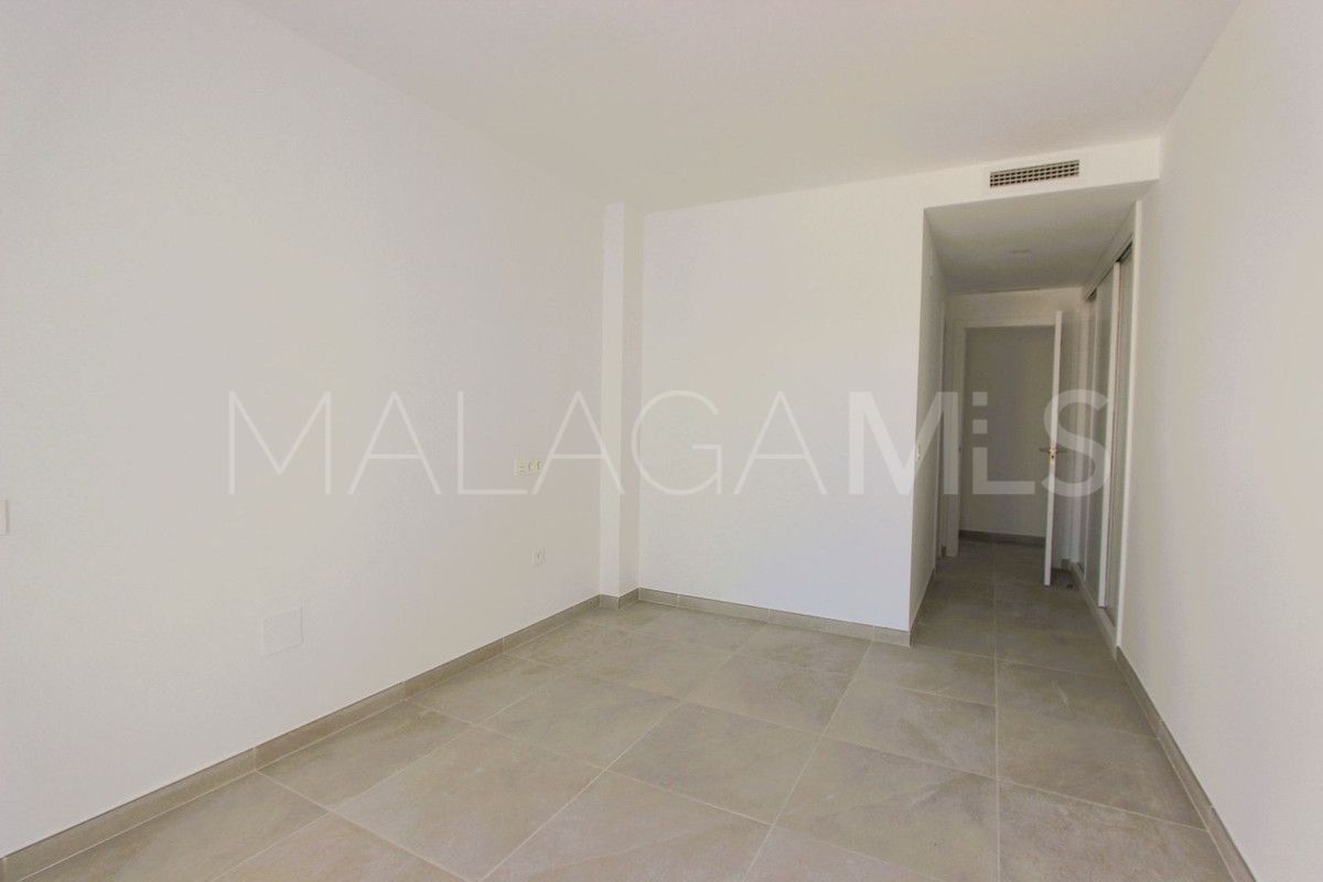 Buy 3 bedrooms apartment in Cala de Mijas