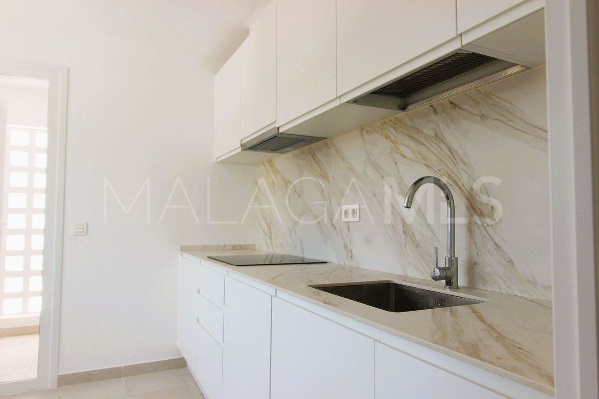 Buy 3 bedrooms apartment in Cala de Mijas