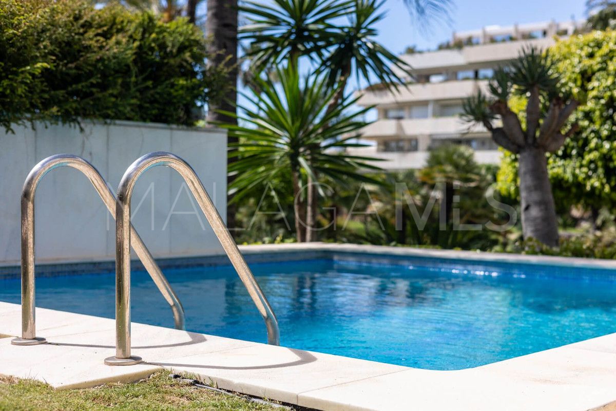 3 bedrooms ground floor apartment in Marbella - Puerto Banus for sale